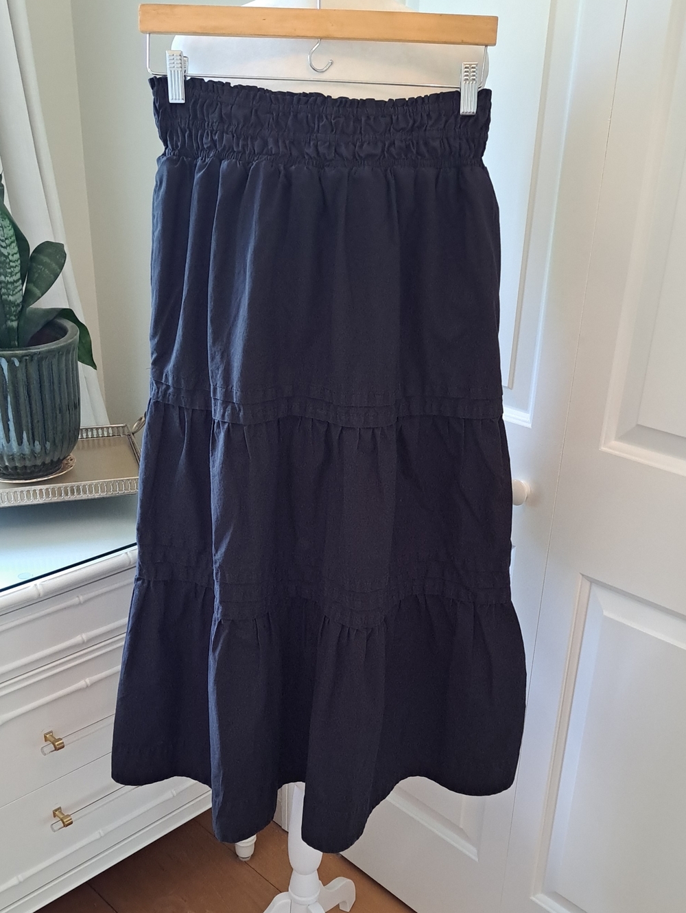 Maeve Black Smocked Waist Tiered Midi Skirt